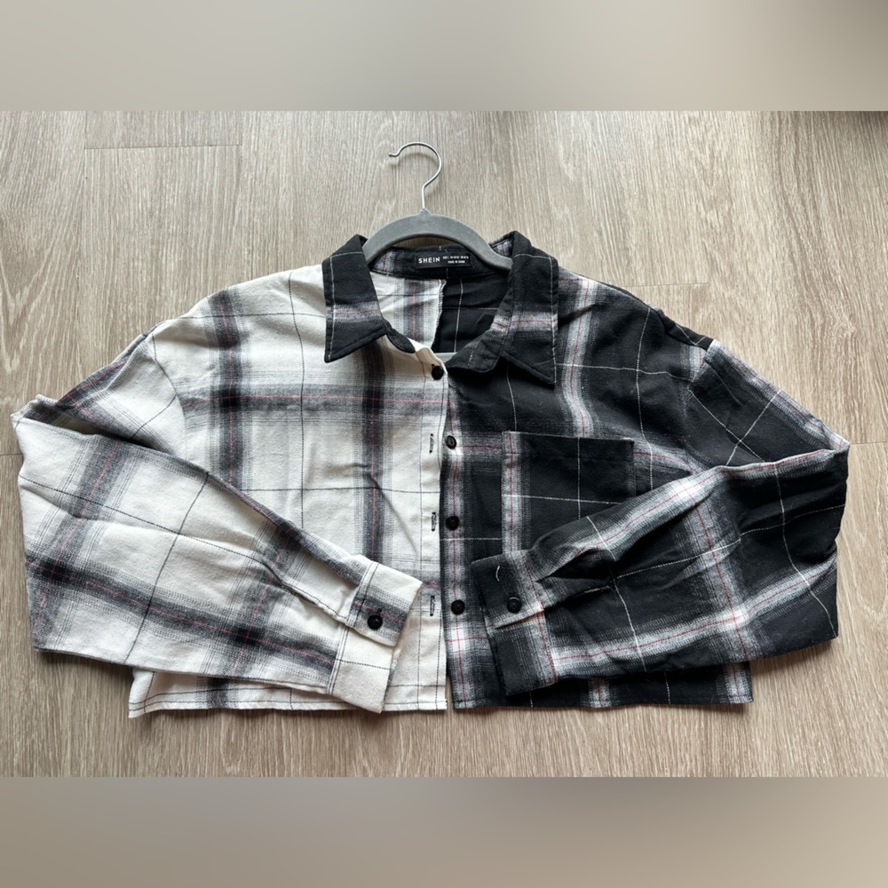 Cropped Plaid Button-Up Shirt